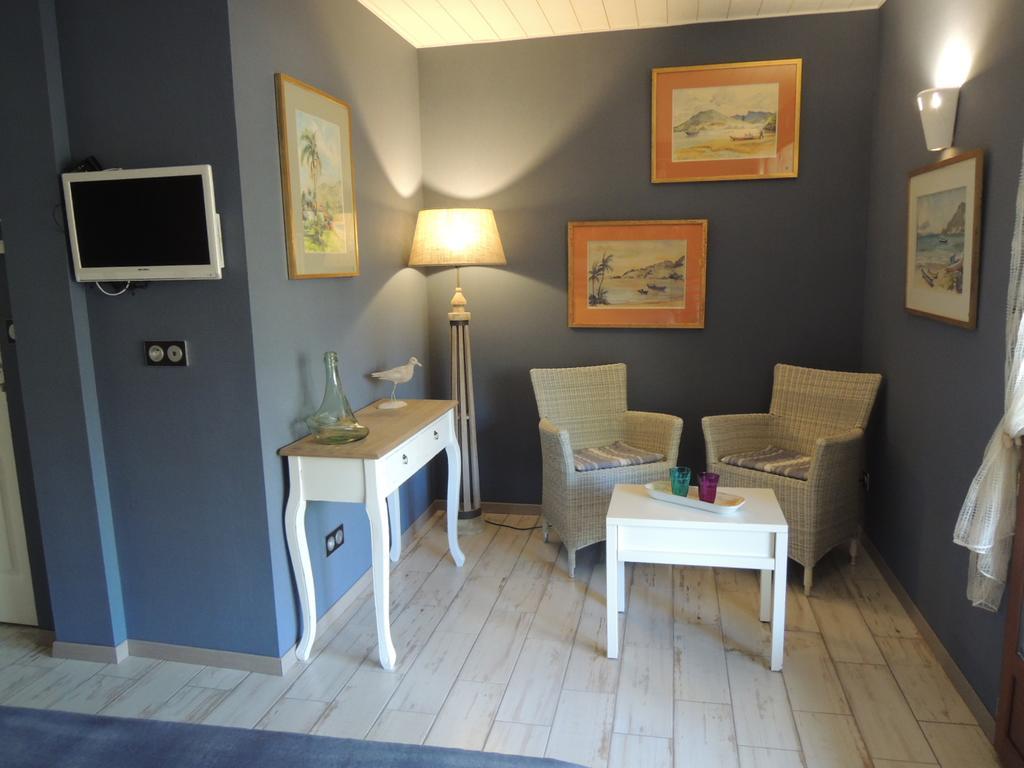 Via Bahia - Maison D'Hotes 比斯卡罗斯 客房 照片
